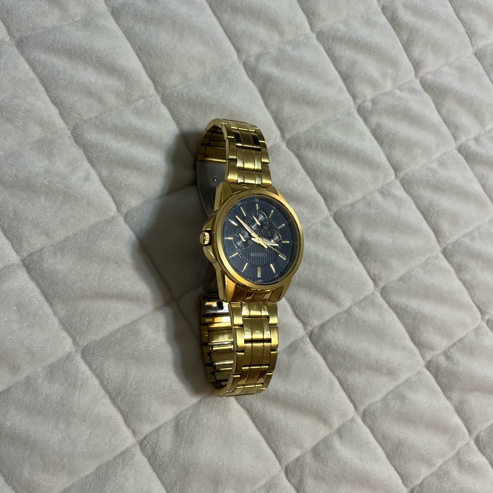 Gold Stainless Steel Men's Watch with Blue Dial